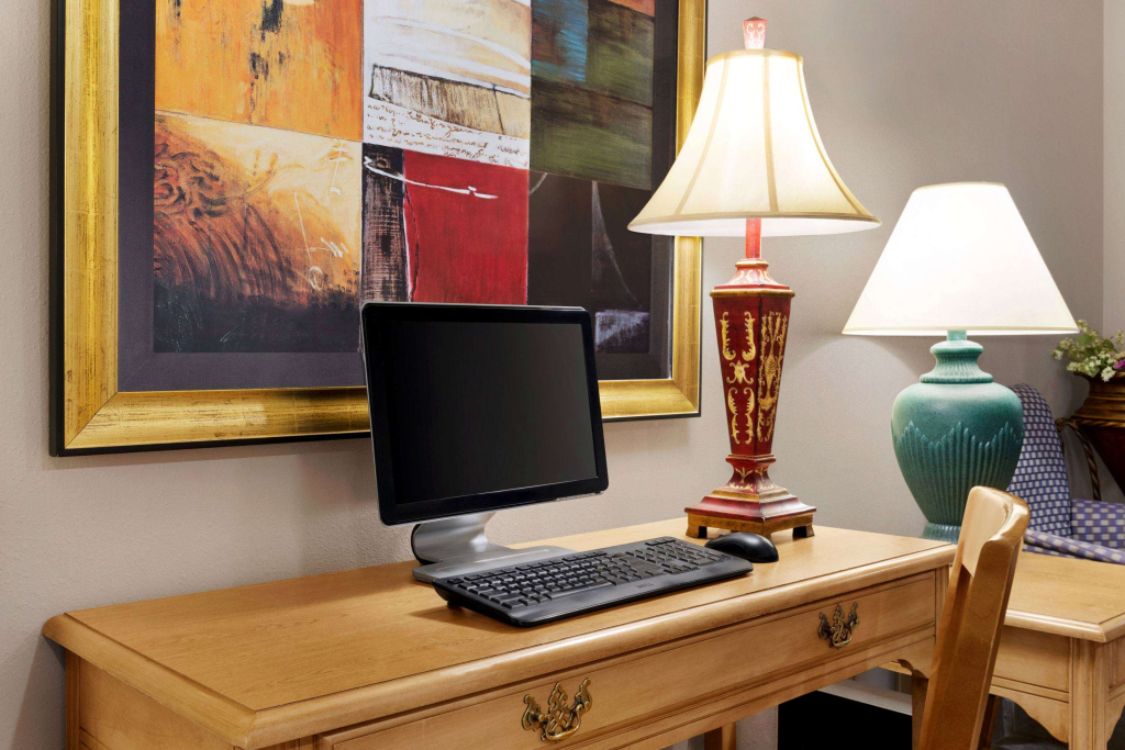 Baymont by Wyndham Sioux Falls North,I-29,Russell St, Airport