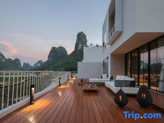 Yongshui River Store of the Thousand and One Courtyard Hopes Resort