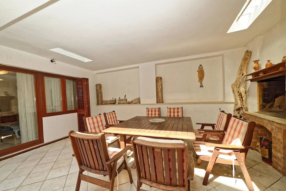 Apartments Rudan 253
