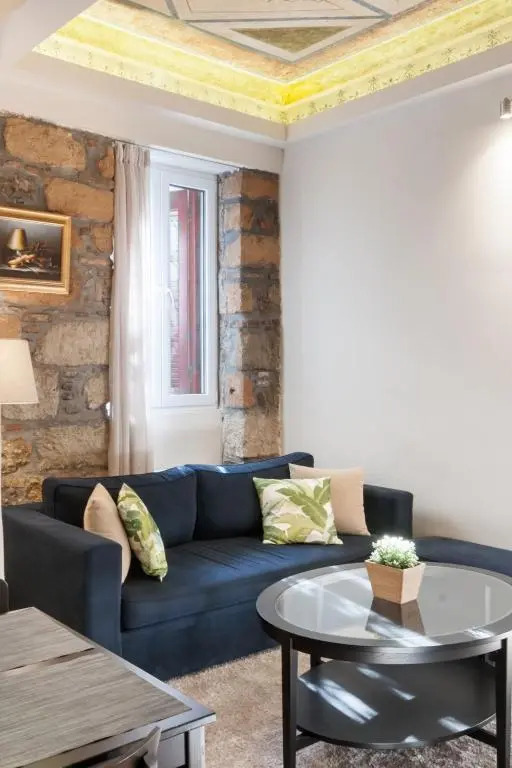 Luxurious Art Apartments