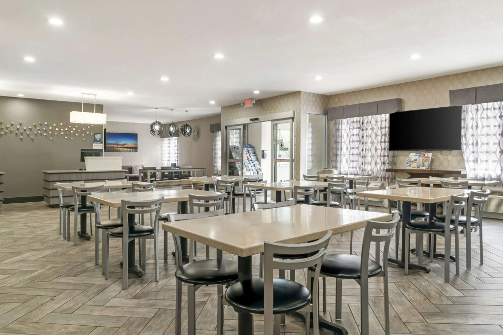 Best Western Beacon Inn