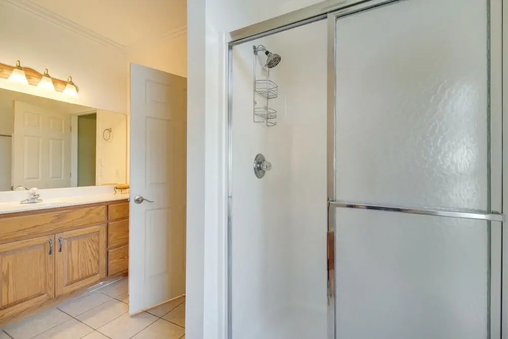 2 Mi to Grand Lake: Grove Home w/ Fenced-in Yard