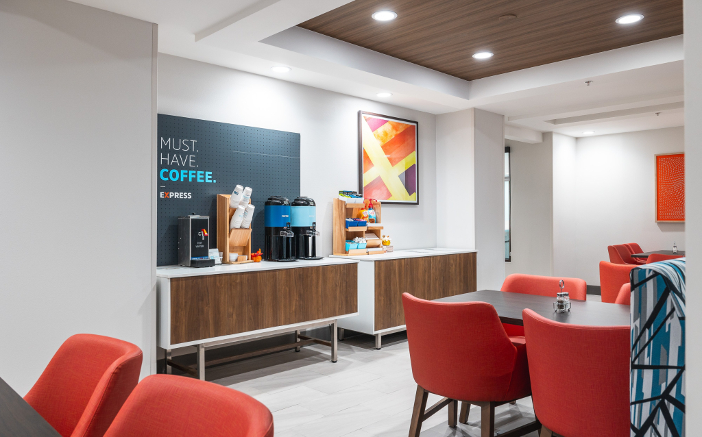Holiday Inn Express Hotel and Suites Saint Robert by IHG