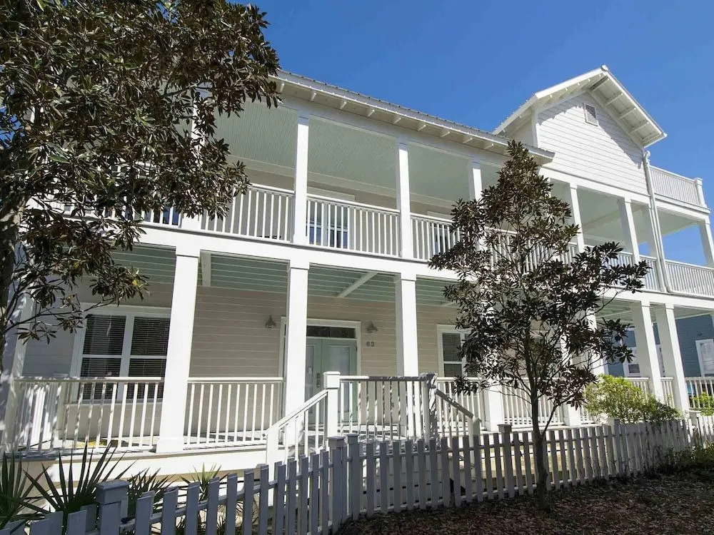 Magnolia House