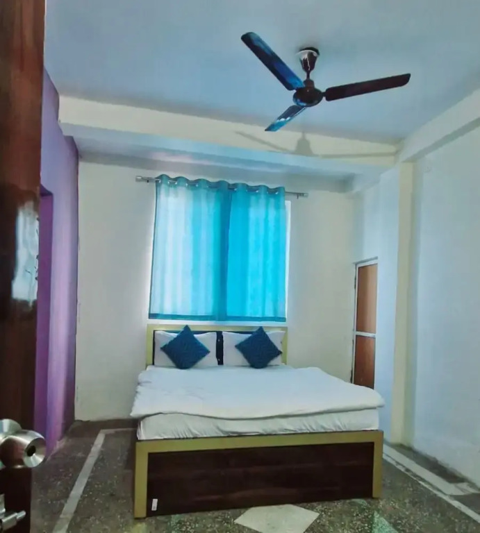 Hotel Meri & Residency