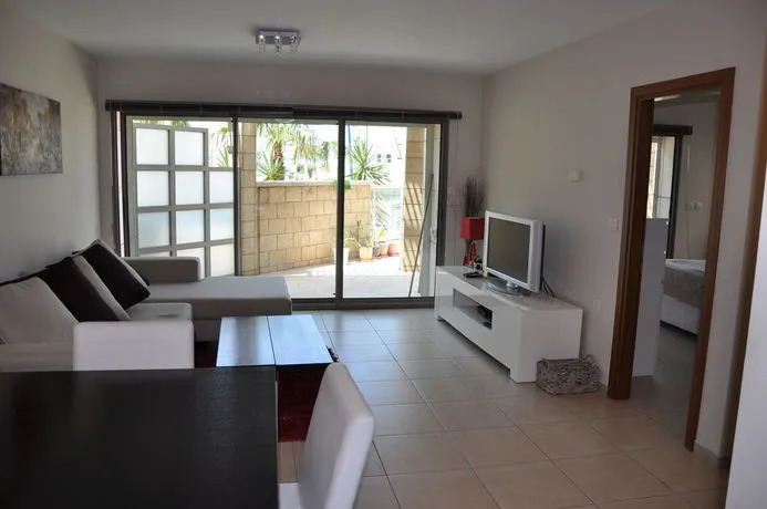 Hosteeva Marina Luxury Suite