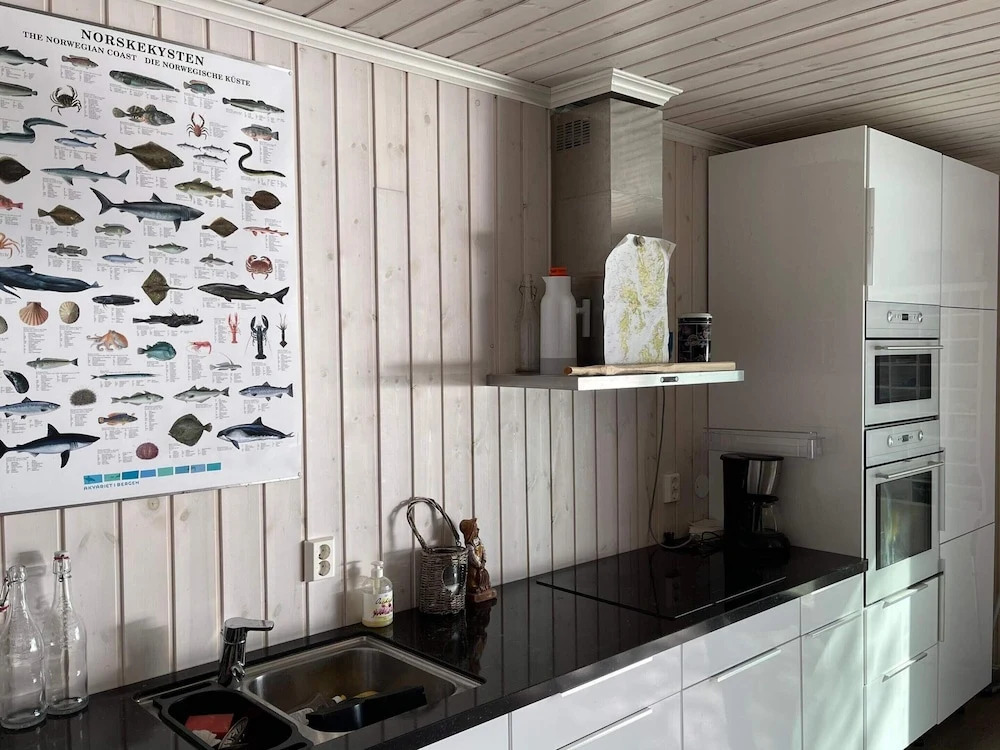 6-person Holiday Home Rubbestadneset