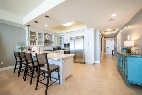 Turquoise Place Unit 404C