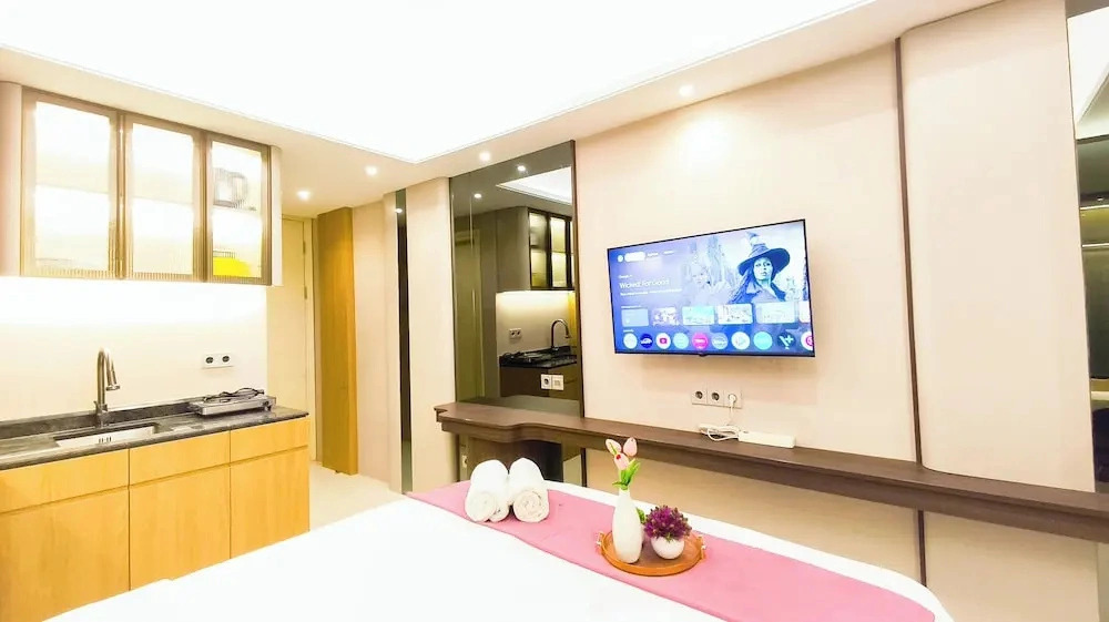 Grand Luxurious And Premium Benson Studio Apartment Connected To Ptc Supermall