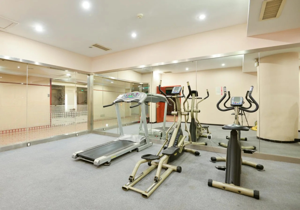 Yashidu Suites Hotel