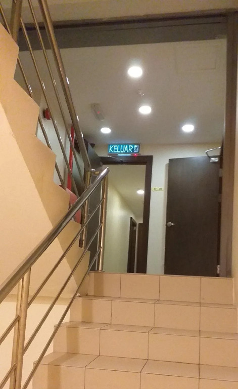 Transit Hotel