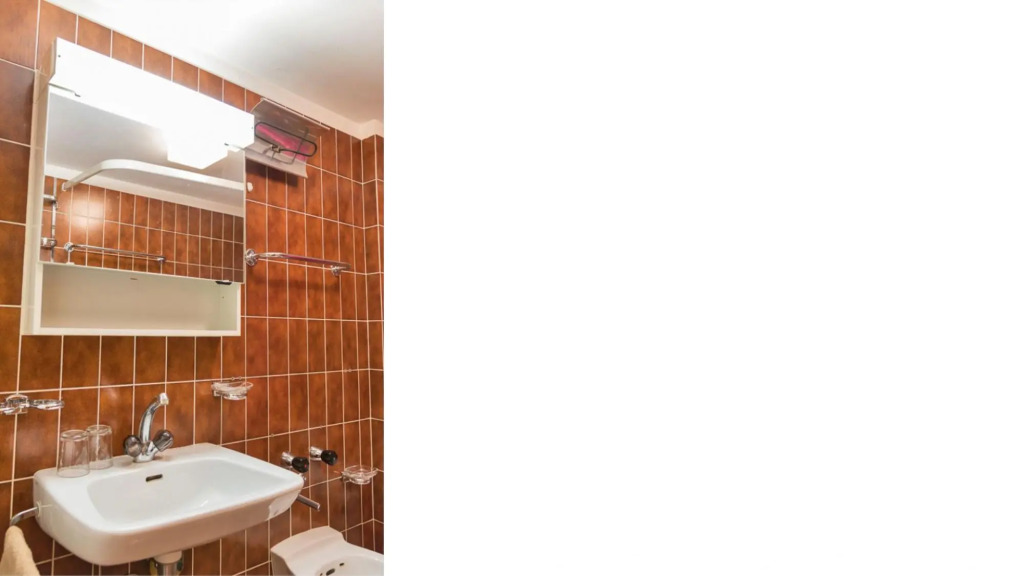 Chesa Sarvit 4 - Celerina - one bedroom 2nd floor-Chesa Sarvit  4 - Celerina