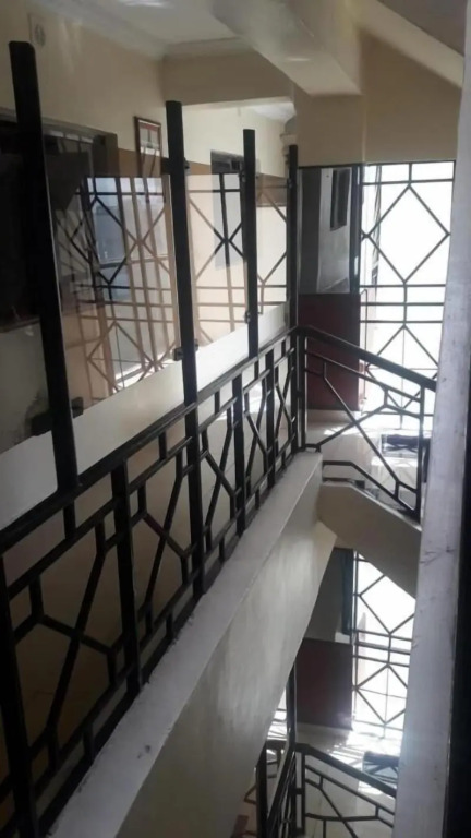 Royal Palm Hotel And Suites