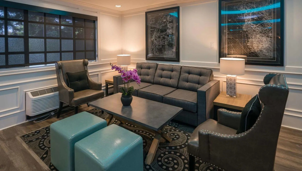 The Row Hotel, BW Signature Collection