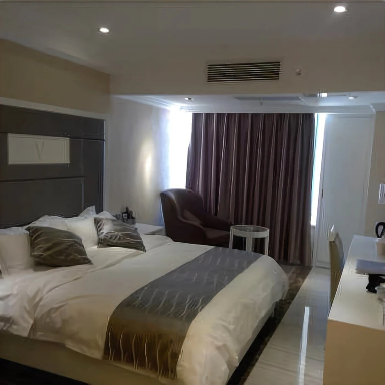 Nanchang V Hotel