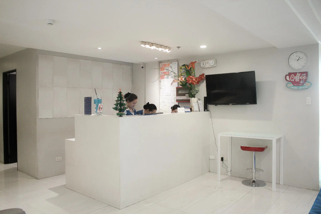 1A Express Hotel