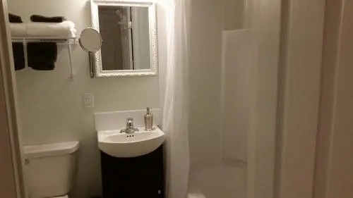 Riverview Retreat B&B