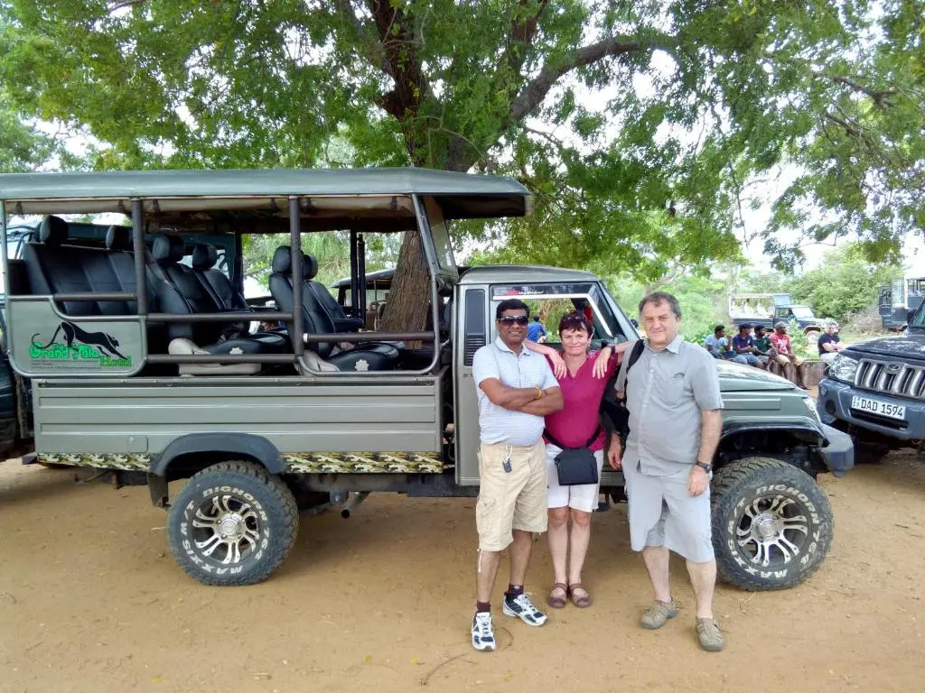 Diyawara Home Stay