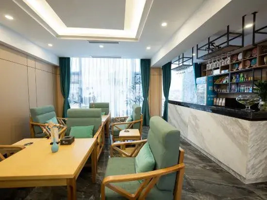 Panda Prince Hotel