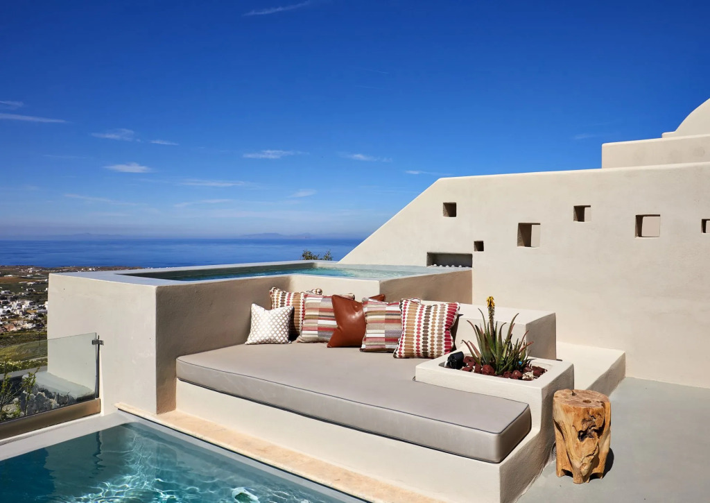 North Santorini - A Luxury Spa Hotel
