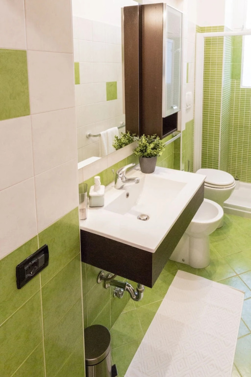 Sweet 2 Bedrooms Home in Milan Center