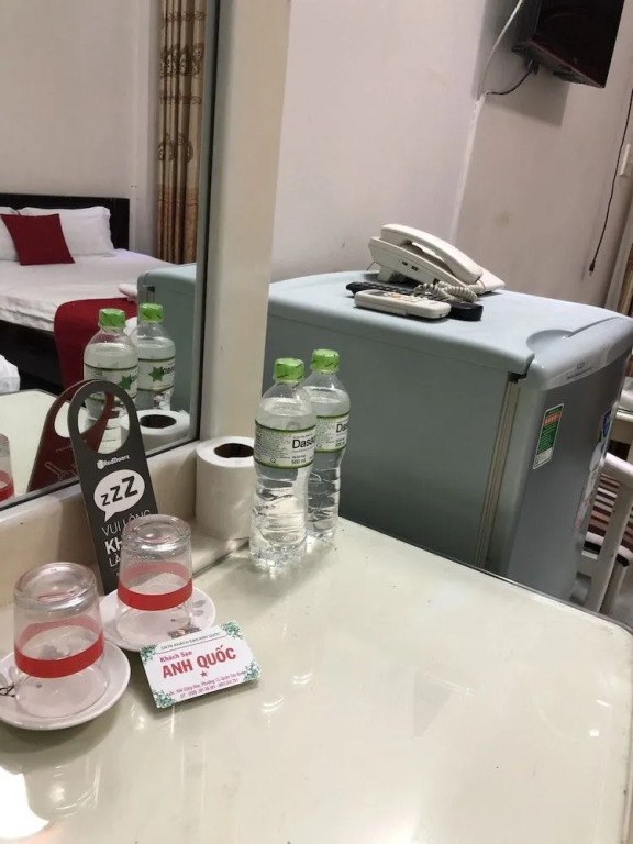 Anh Quoc Hotel