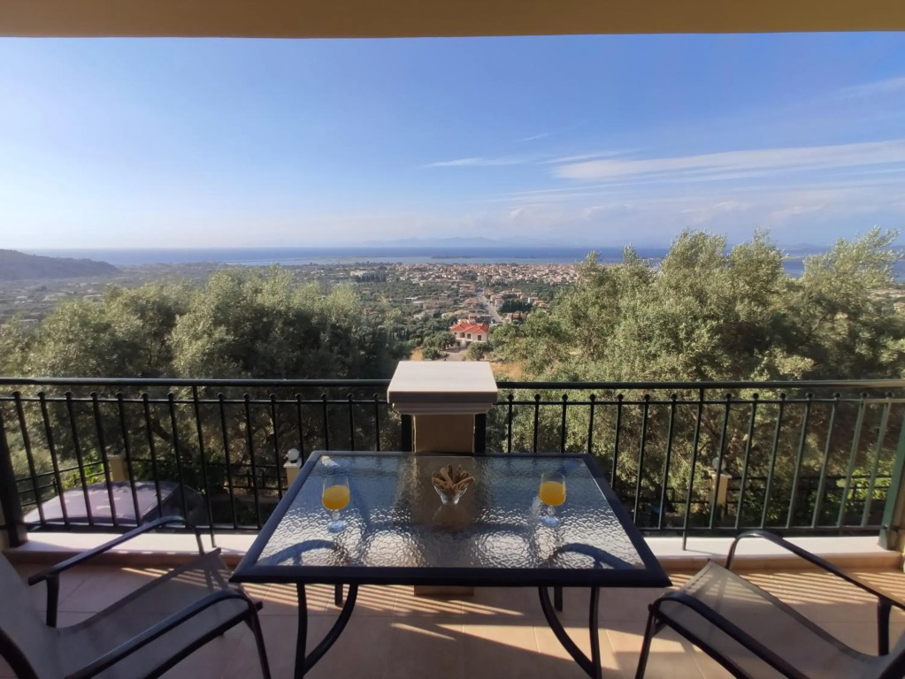 Hotel Irida