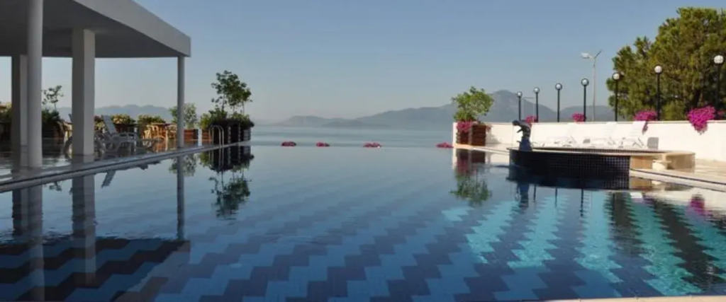 Kaunos Hotel