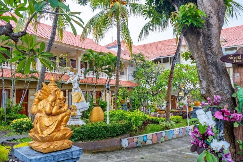 Grand Melka Hotel