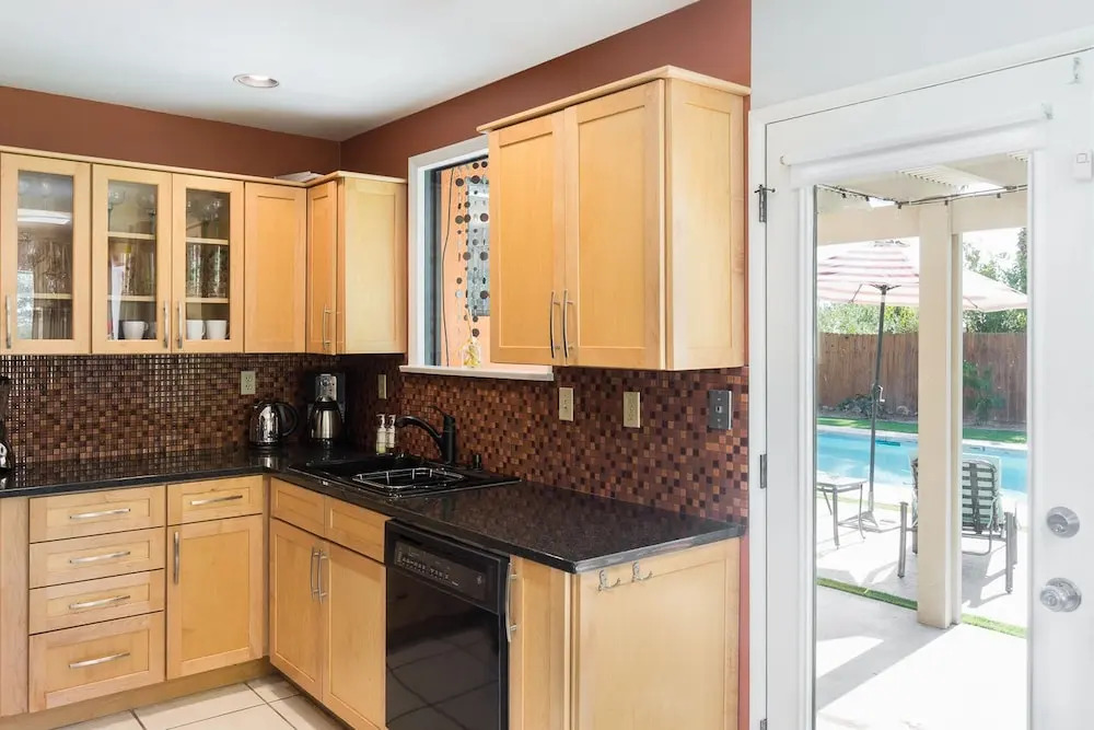 Mid-century Getaway W/ Pool & Spa - Near Downtown 3 Bedroom Home