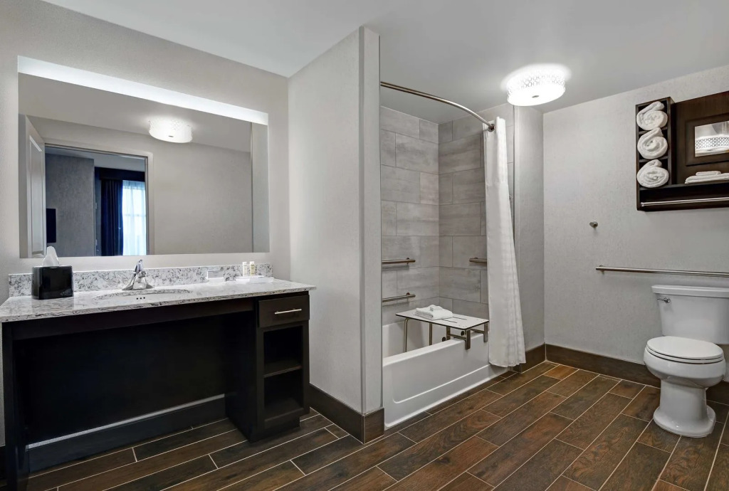 Homewood Suites by Hilton Edison Woodbridge