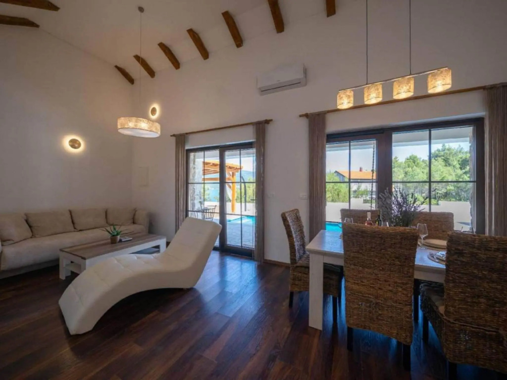 Wonderful Holiday Home in Pridraga with Wellness