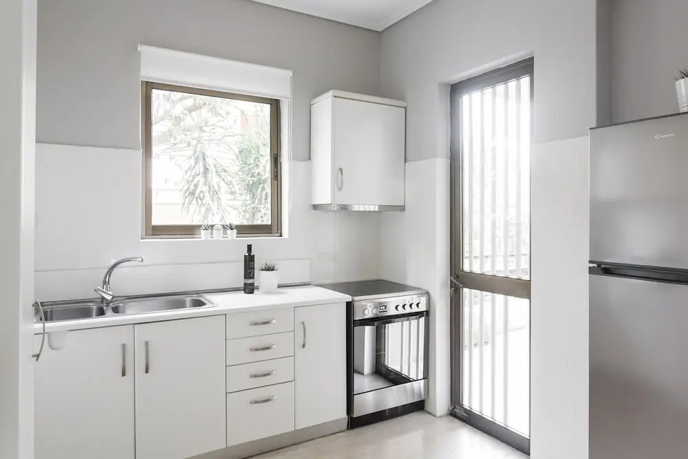 Pleasant 2BR Apartment near HELEXPO