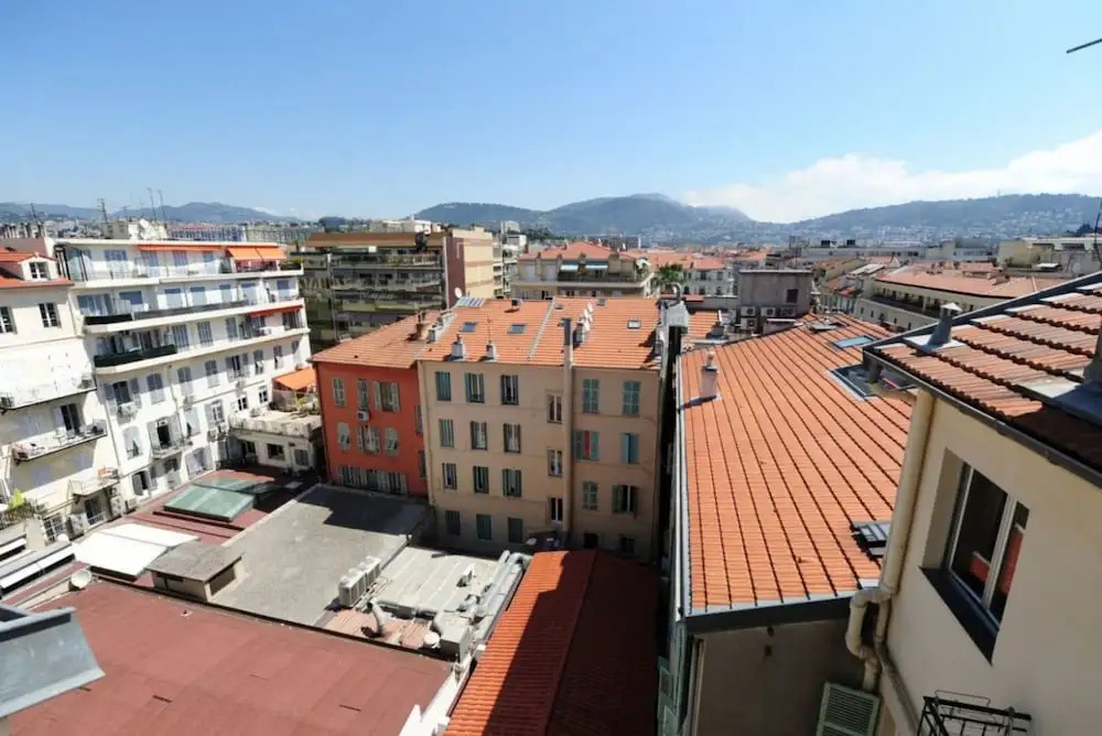 Studio Shopping Street Five Stars Holiday House