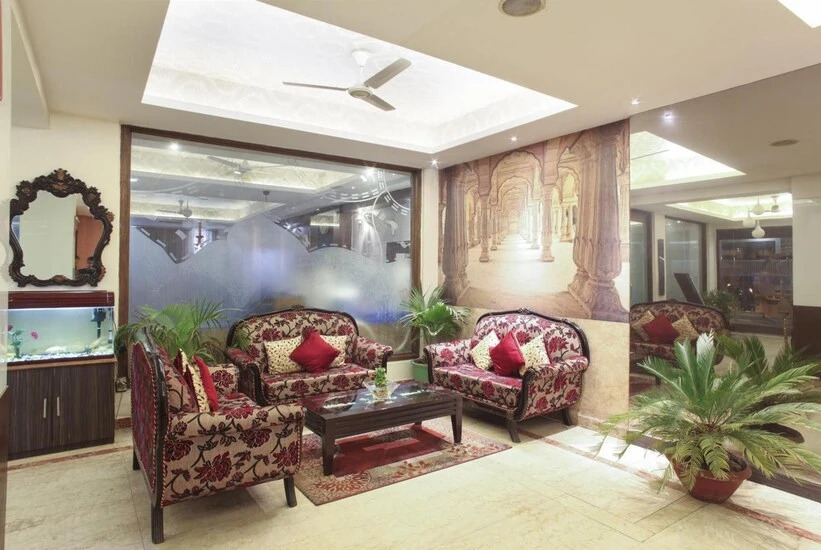 Hotel Bhawna Palace