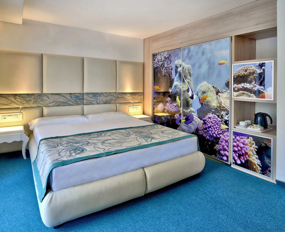 GRIFID Metropol Hotel