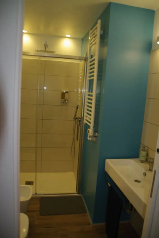Travel House