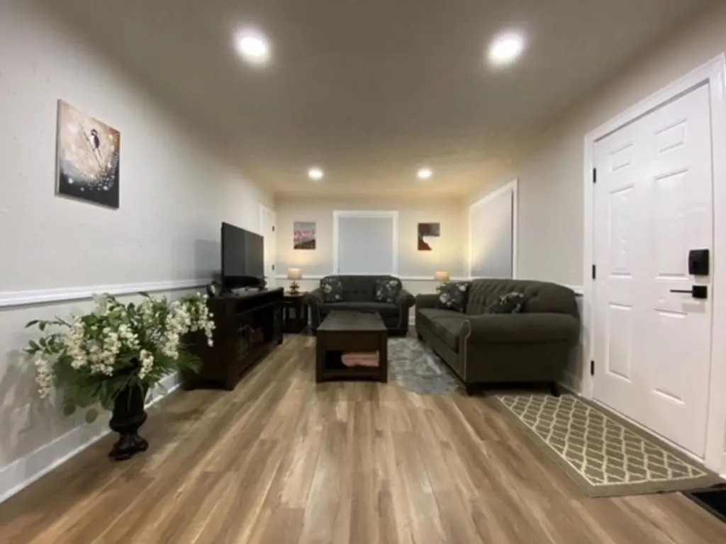 Charming Brick Home with bonus space & foosball