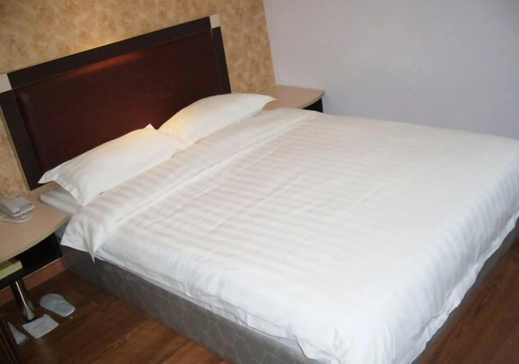 Home Club Hotel Yuexiu Branch