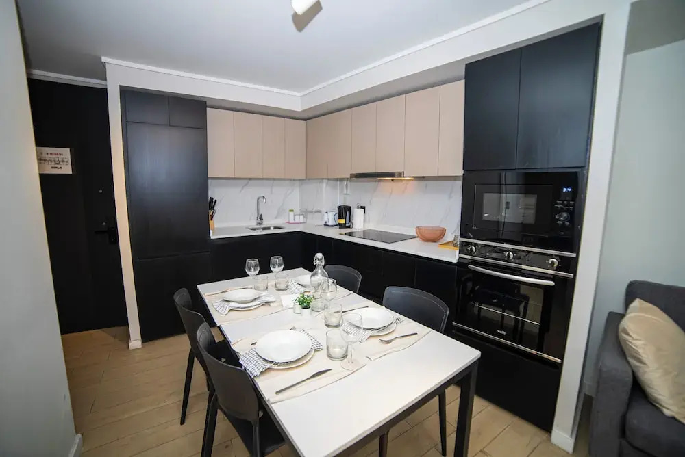 Bucarest Apartments by Andes STR