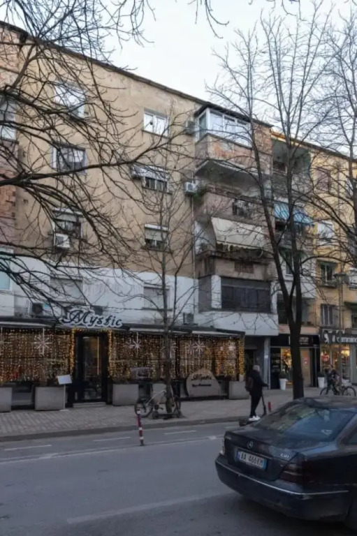 Kalpazo Tirana Blloku