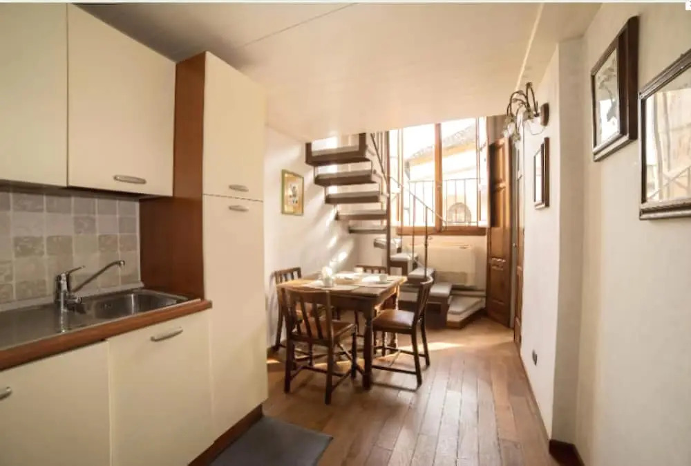 Hemeras Boutique House Servi