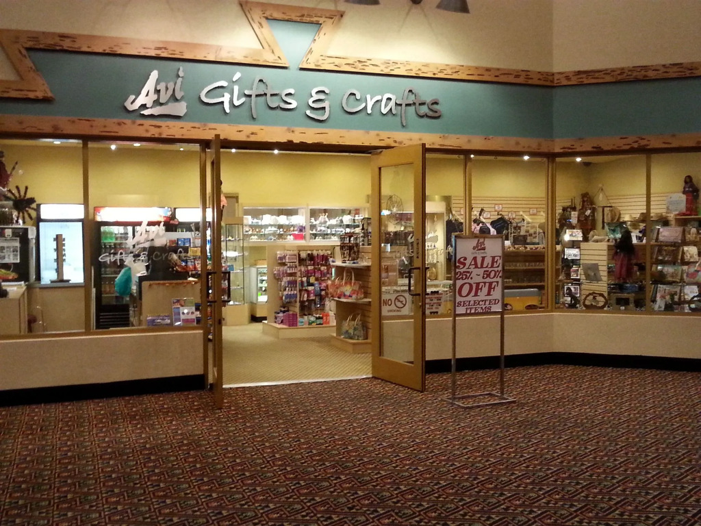 Avi Resort & Casino
