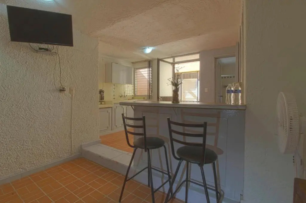 Estudio 13/ dos camas/ Chapalita