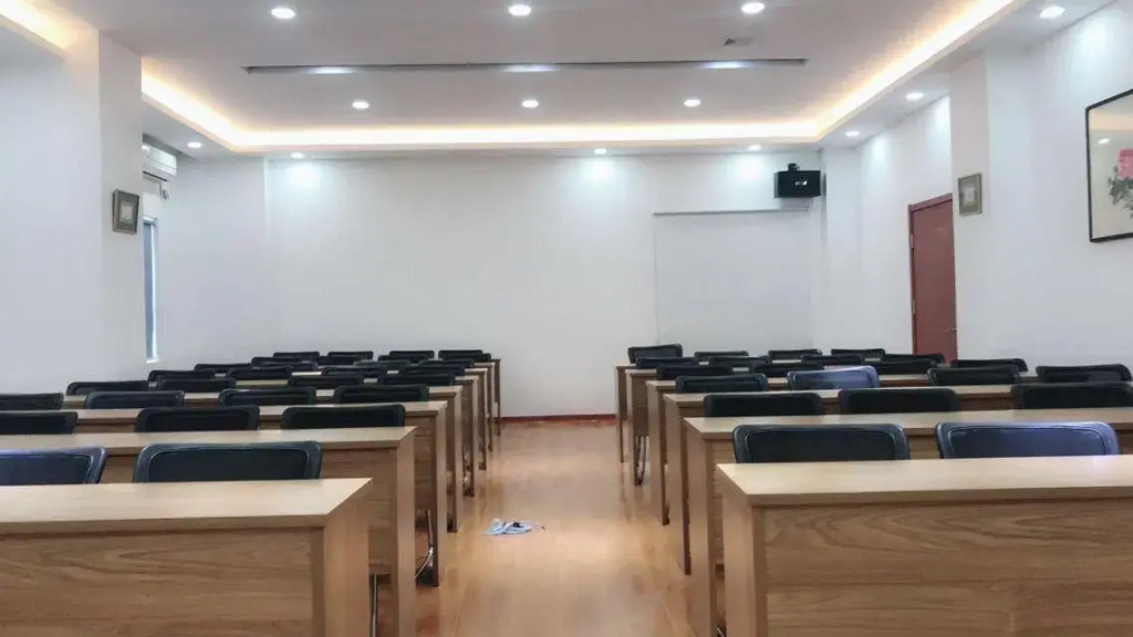 Lavande Hotel Qingdao Wusi Plaza Branch