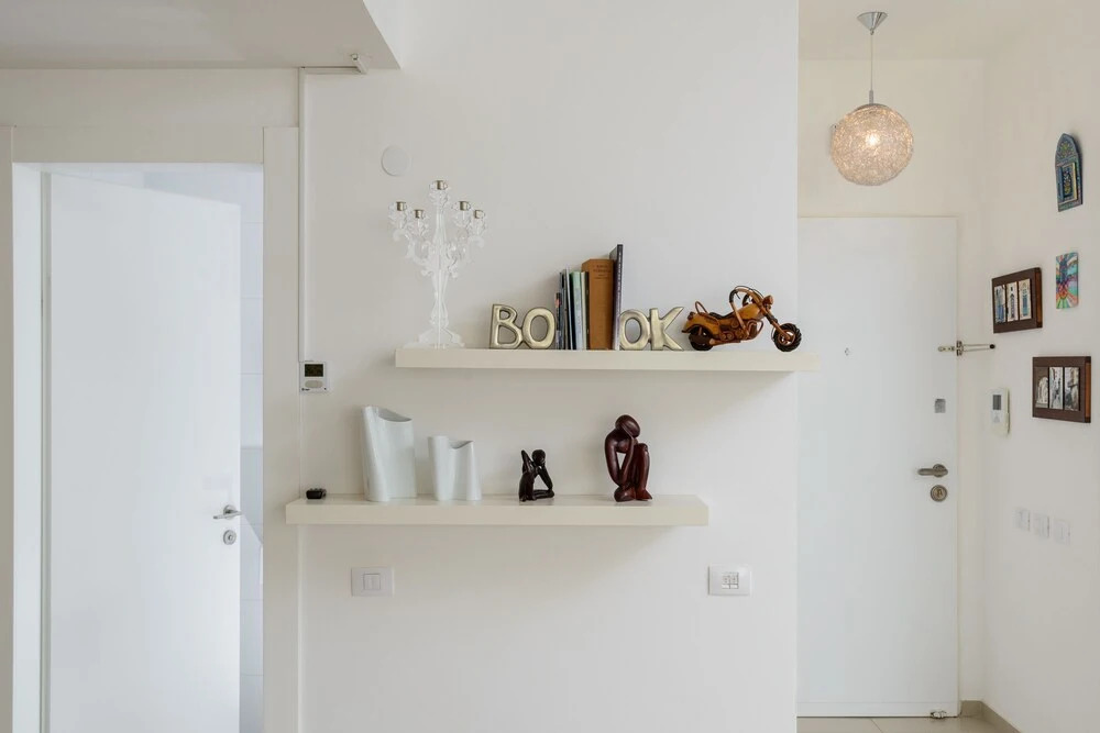 High Standard Seaside Apartment w/ Parking