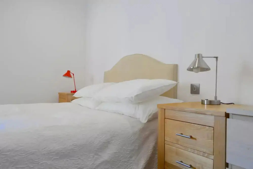 1 Bedroom Apartment With Balcony in Bermondsey