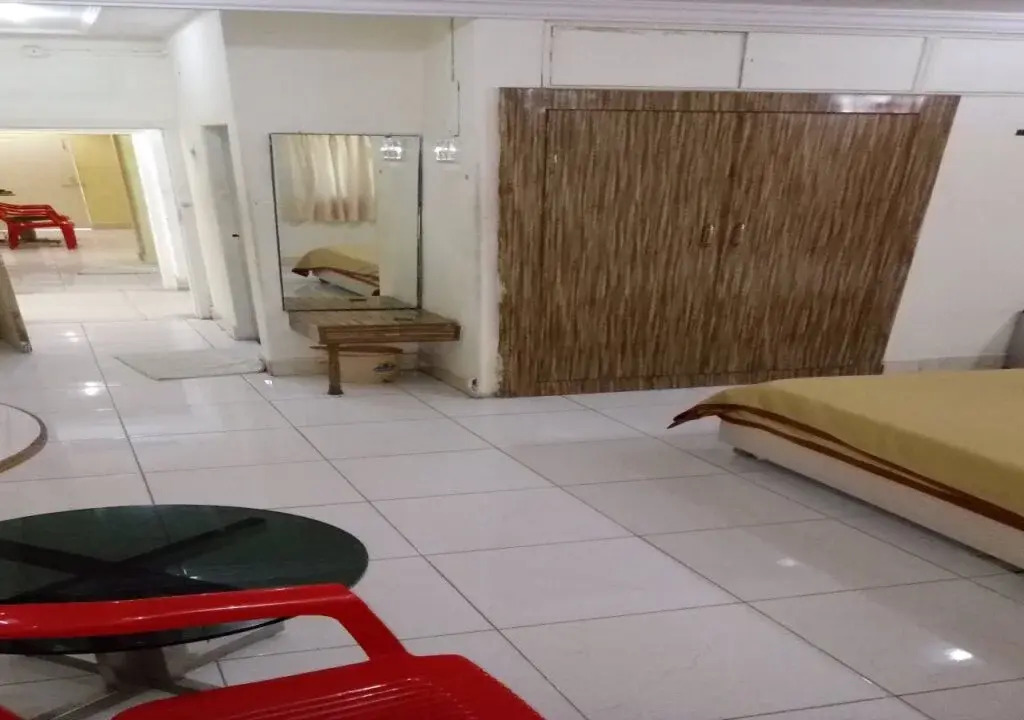 Richie Rich Resort
