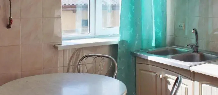 Апартаменти біля Форуму, Високий замок вул. Богдана Хмельницького 61