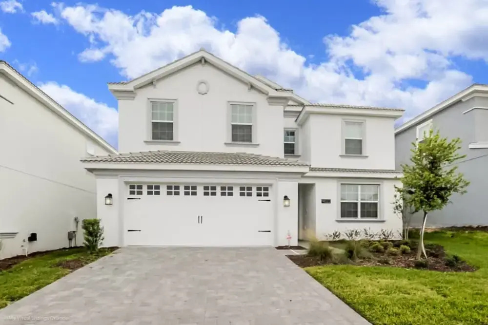 6 Bedroom 5 Bathroom Vacation Home